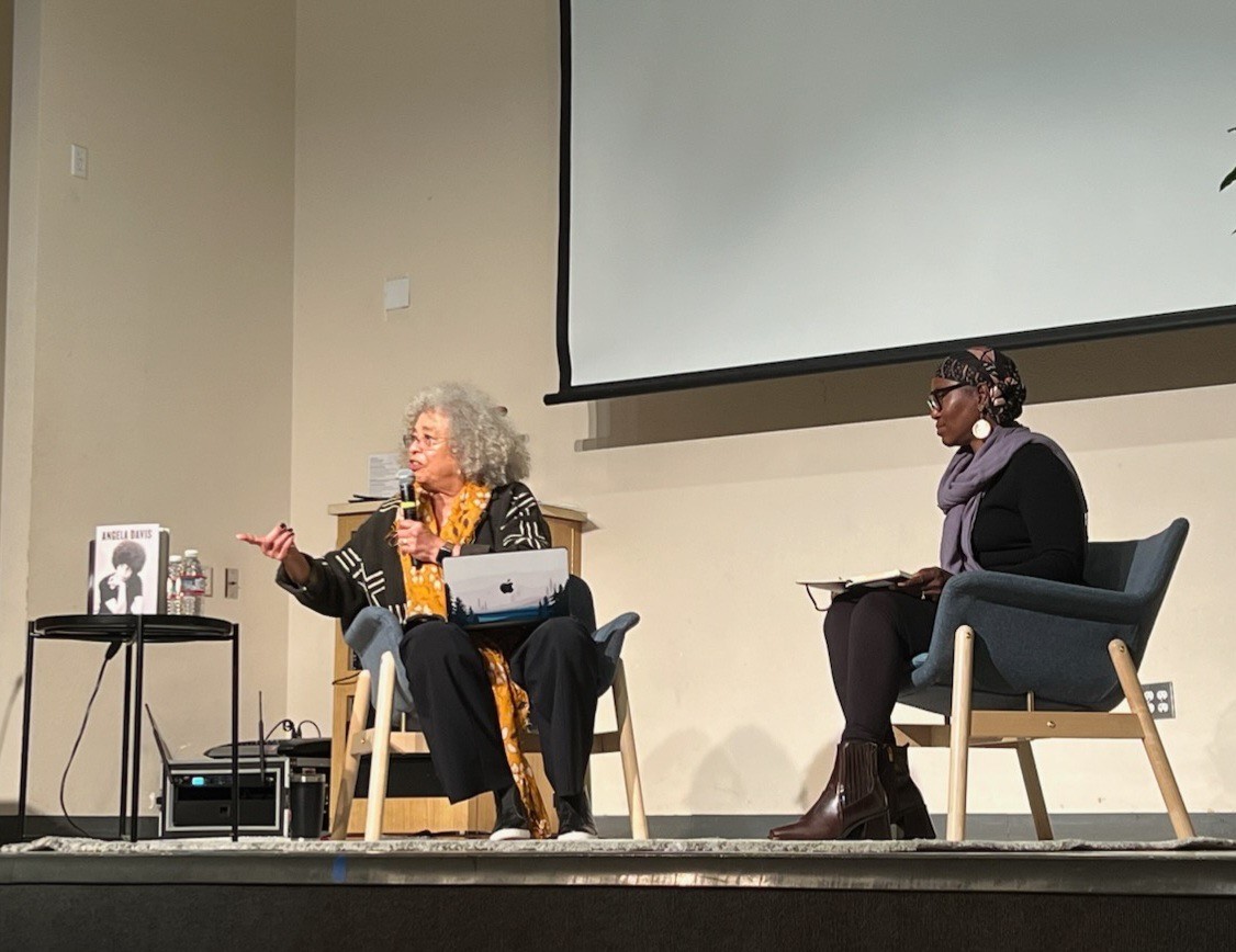 LaChanda Davis organized, introduced talk by Angela Davis at SFSU  